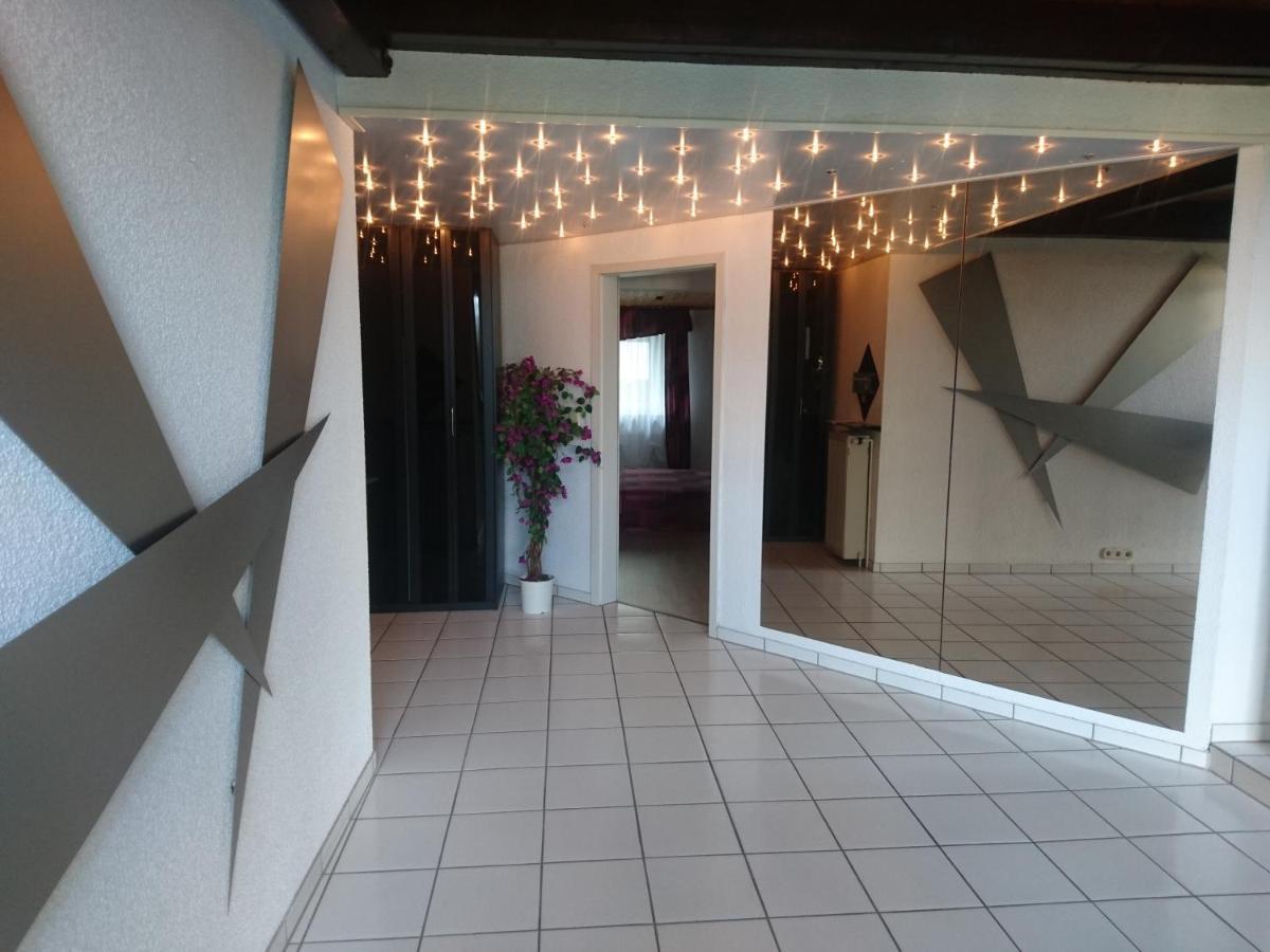 Fachwerkhaus In D 63667 Nidda Fuer 8 Bis 12 Personen Apartamento Exterior foto
