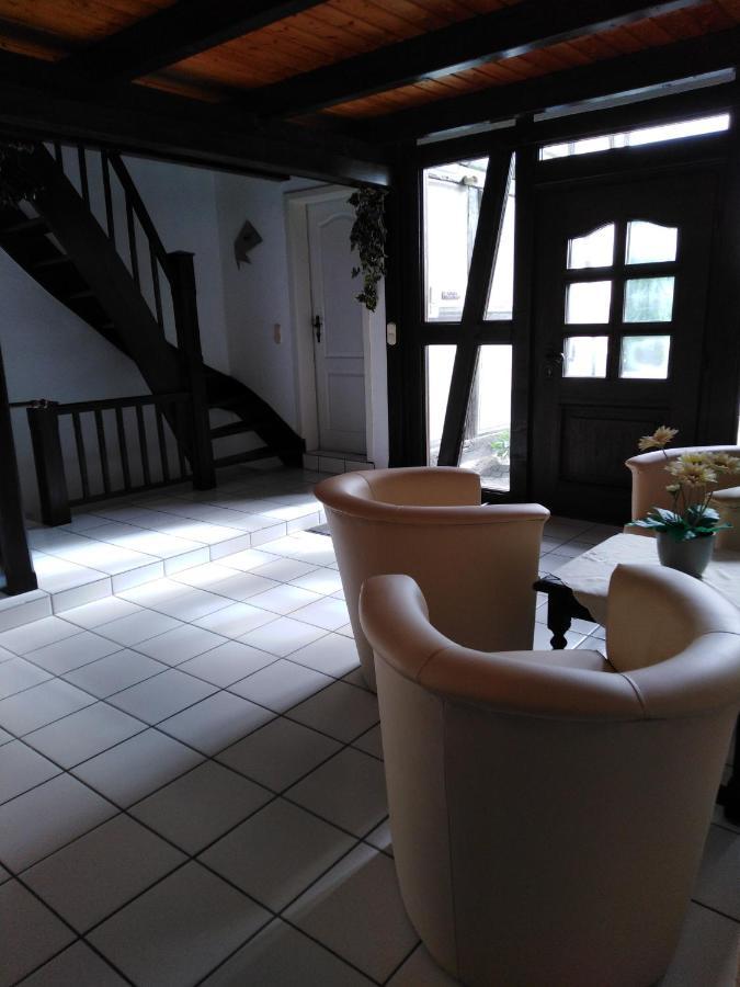 Fachwerkhaus In D 63667 Nidda Fuer 8 Bis 12 Personen Apartamento Exterior foto