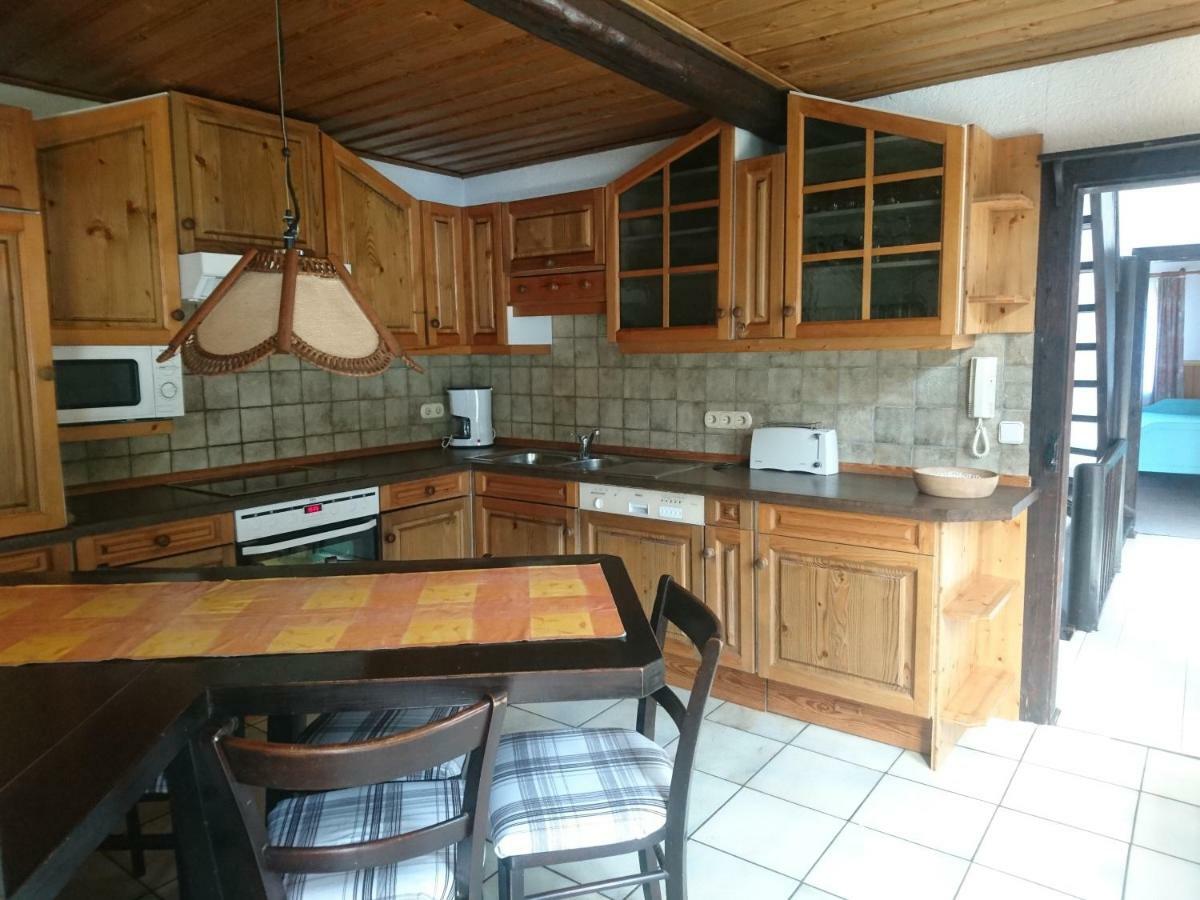 Fachwerkhaus In D 63667 Nidda Fuer 8 Bis 12 Personen Apartamento Exterior foto